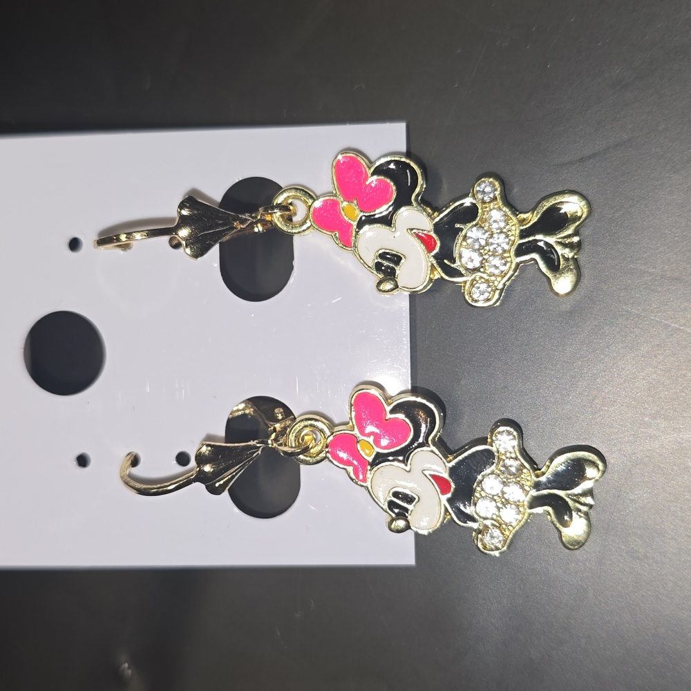 Earings - Picture 4 of 4